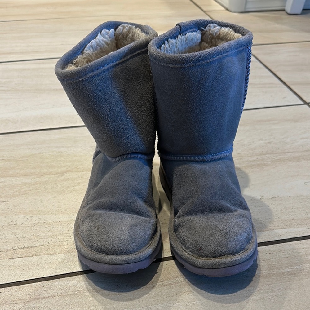 BearPaw Cozy Gray Kids Boots